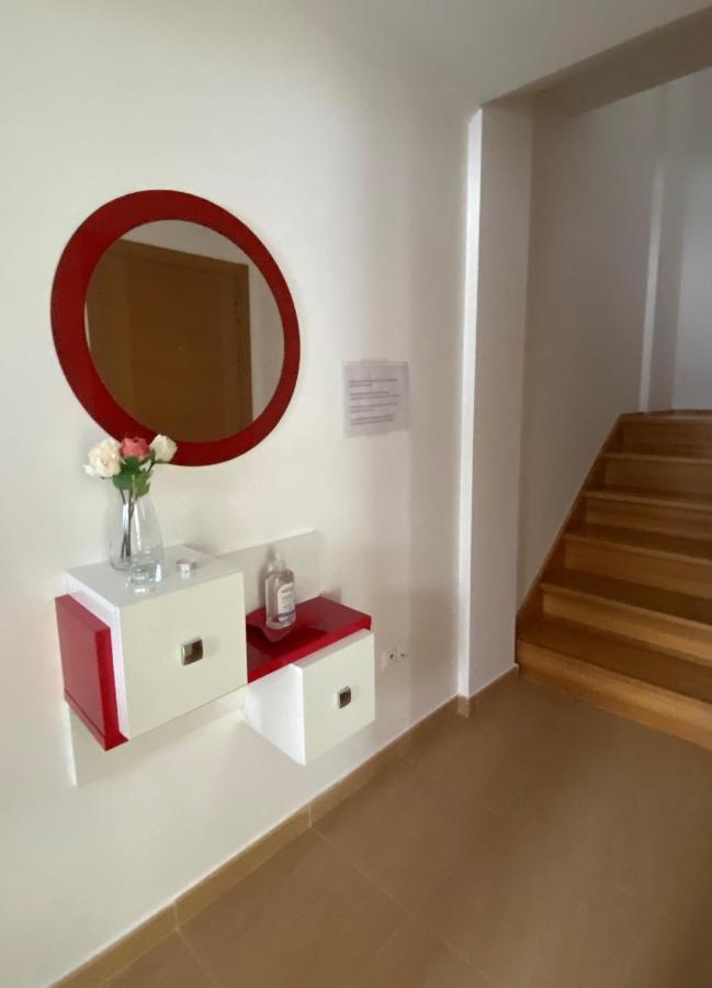 Apartamento A Cuarta Ronda Melide Exterior foto