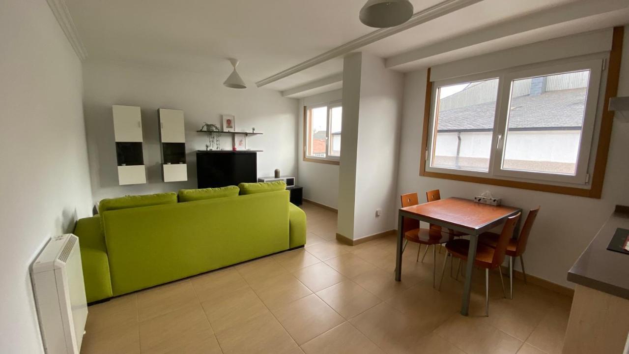 Apartamento A Cuarta Ronda Melide Exterior foto